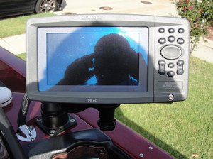 UCHWYT DO ECHOSOND ORAZ CHARTPLOTTER’ÓW GPS GARMIN, HUMMINBIRD, LOWRANCE & RAYMARINE - obrazek 3