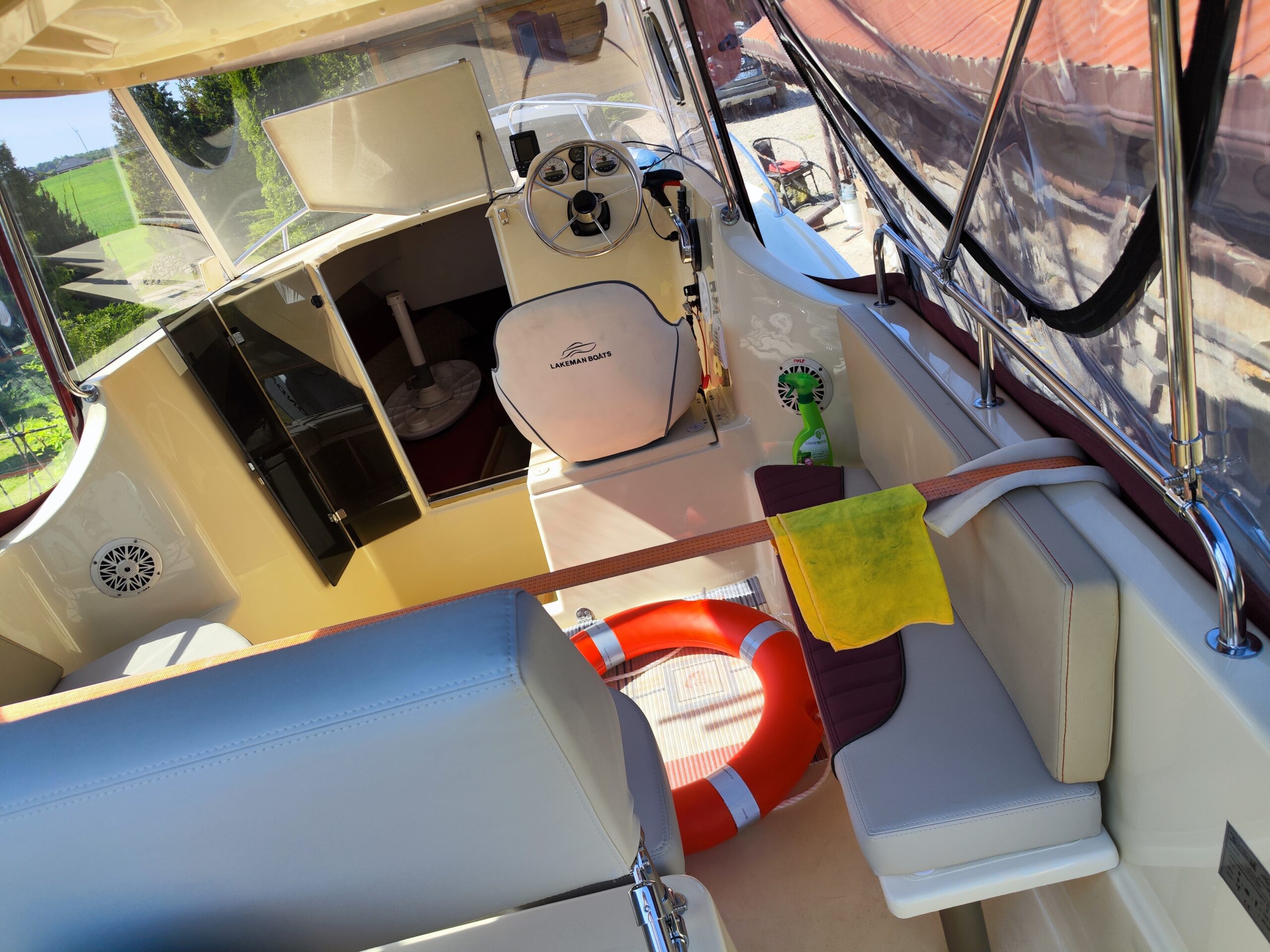 Łódka Texas 535 Pilot house - obrazek 15