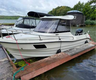 Lakeman 540 Pilothouse